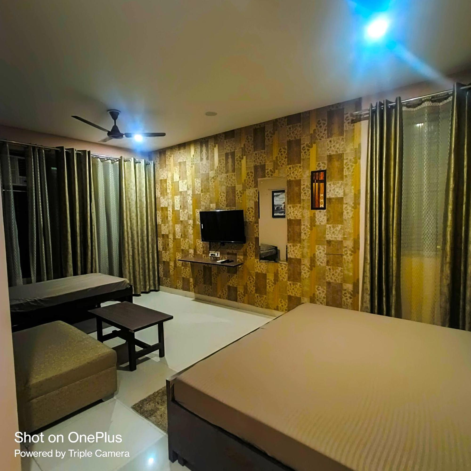 Mi Casa Sector 47 Daire Gurgaon Dış mekan fotoğraf
