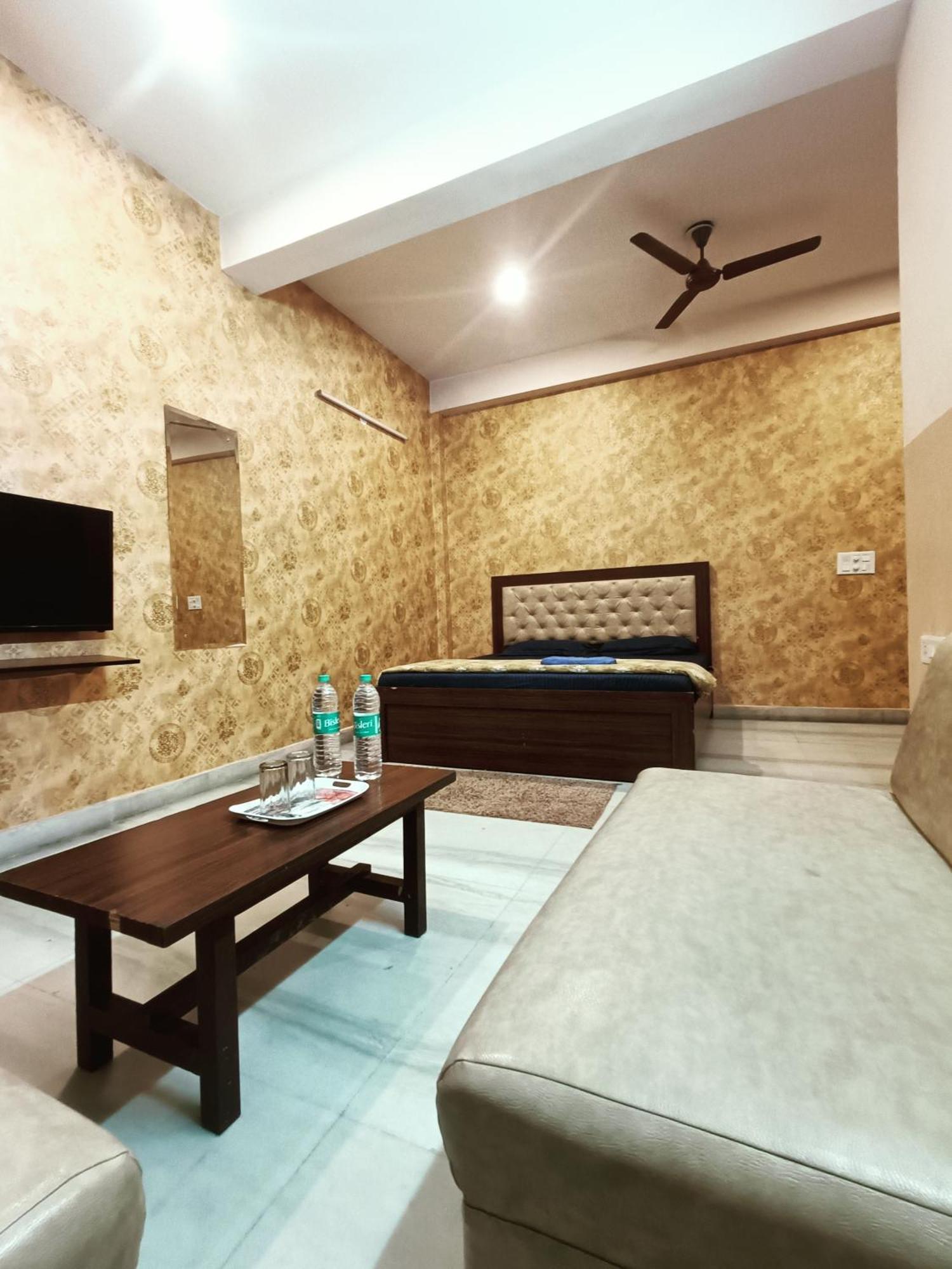 Mi Casa Sector 47 Daire Gurgaon Dış mekan fotoğraf