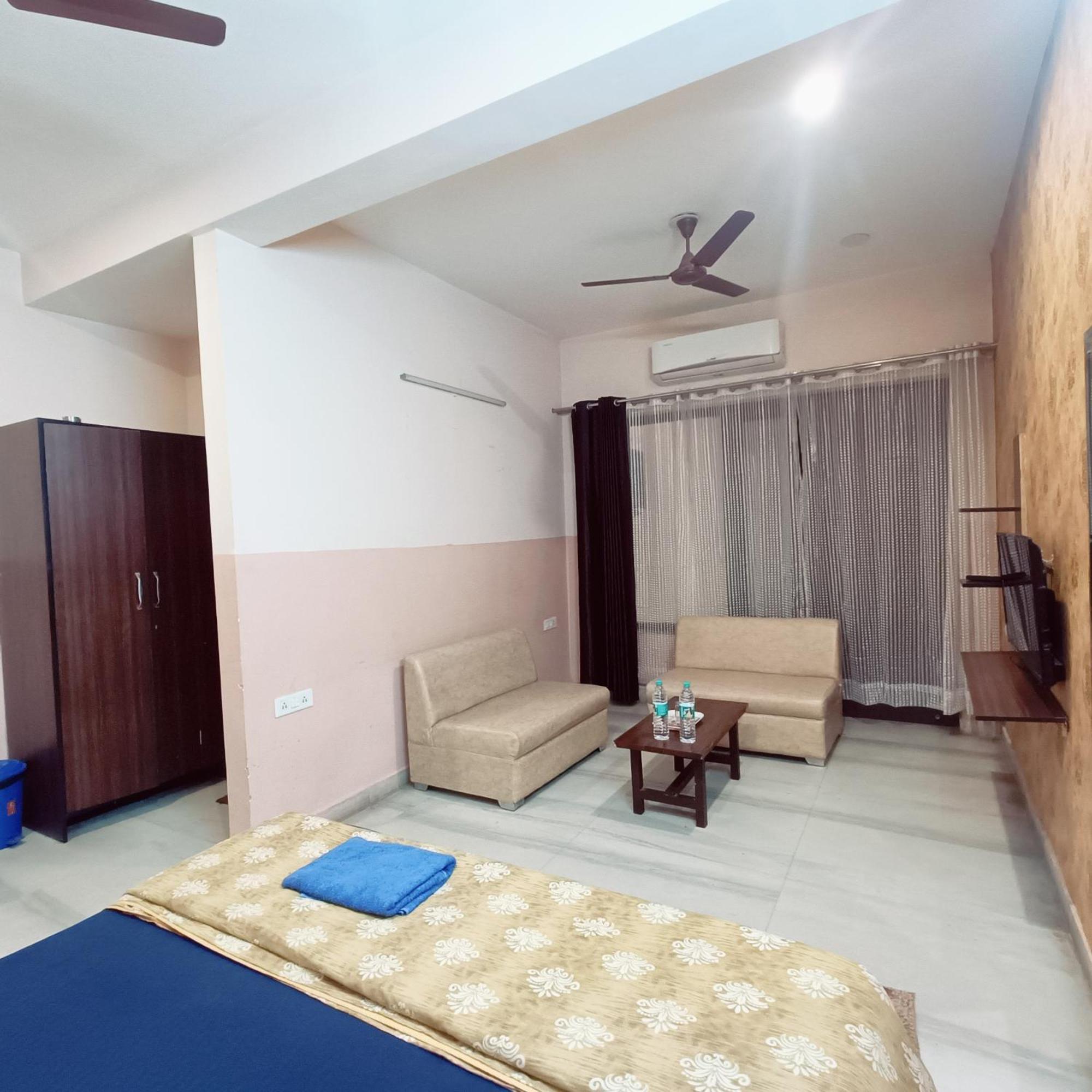 Mi Casa Sector 47 Daire Gurgaon Dış mekan fotoğraf
